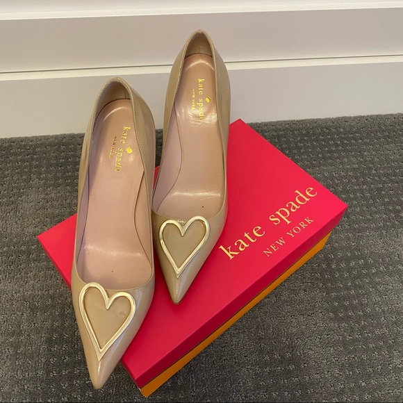 kate spade Shoes - Kale Spade Lava Heart Pump